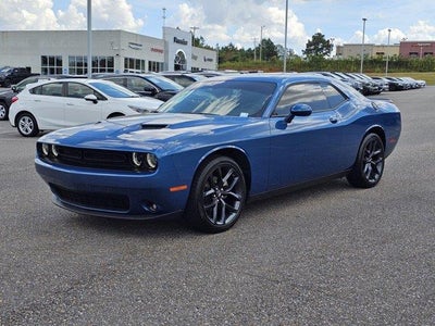 2023 Dodge Challenger SXT 2DR Coupe