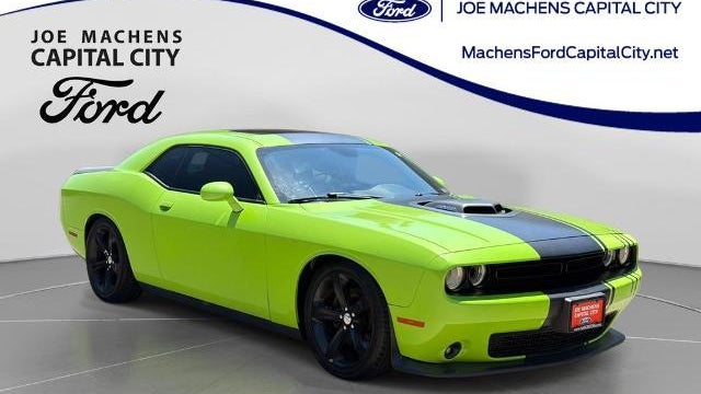 Preowned 2015 Dodge Challenger R/T for Sale