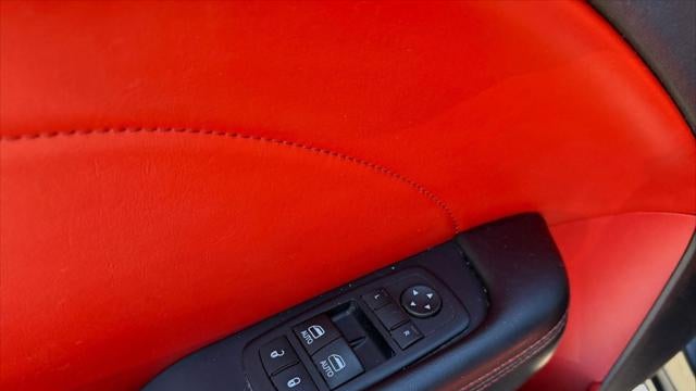 2015 Dodge Challenger SXT Plus