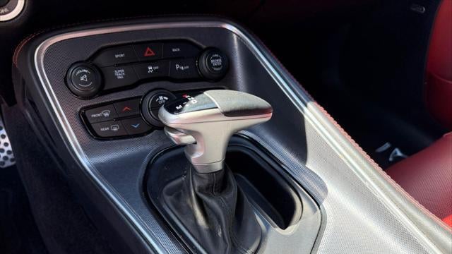 2015 Dodge Challenger SXT Plus