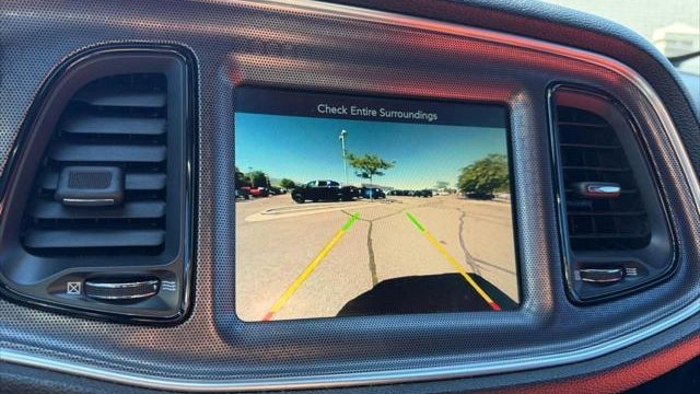 2015 Dodge Challenger SXT Plus