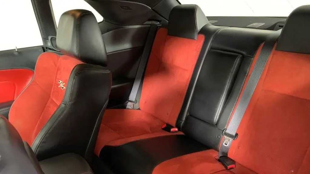 2015 Dodge Challenger R/T Plus