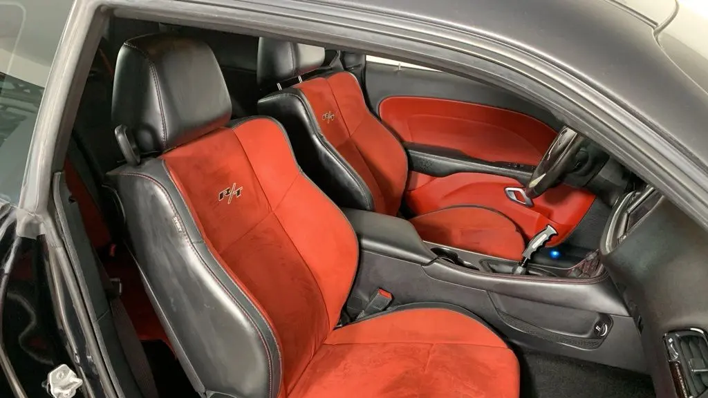2015 Dodge Challenger R/T Plus