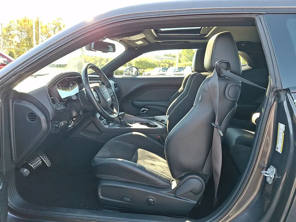 2023 Dodge Challenger - $38,995