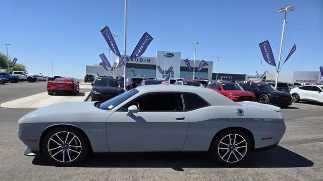 2022 Dodge Challenger R/T