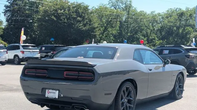 2023 Dodge Challenger R/T