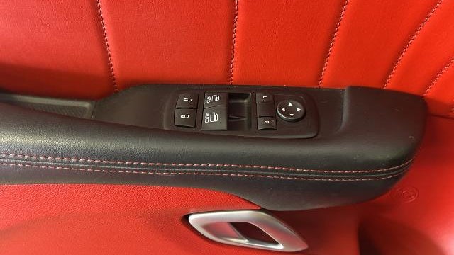 2015 Dodge Challenger R/T Plus
