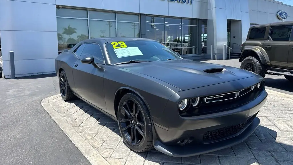 Preowned 2023 Dodge Challenger R/T for Sale