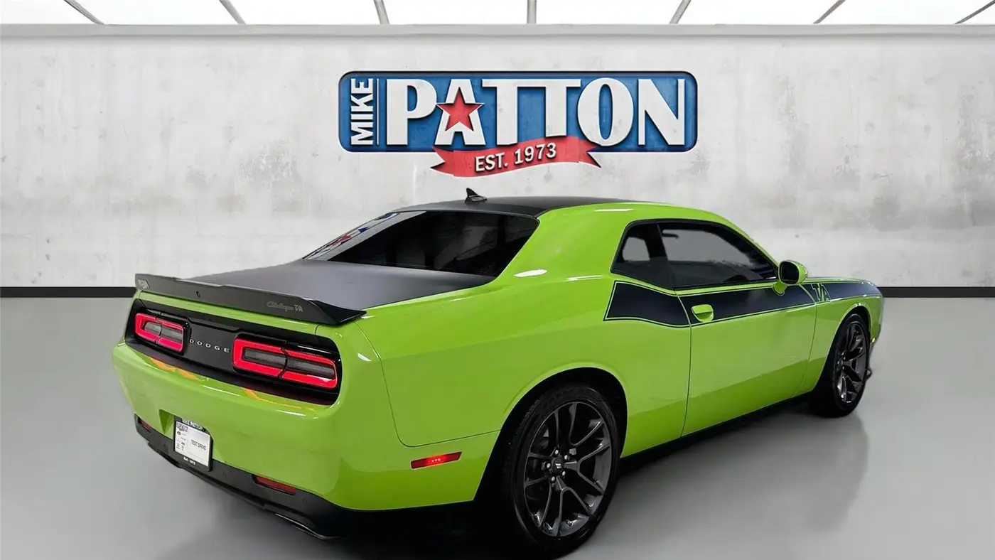 2023 Dodge Challenger R/T