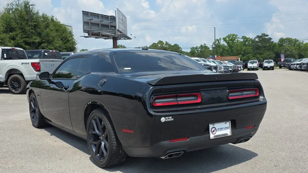 2023 Dodge Challenger R/T