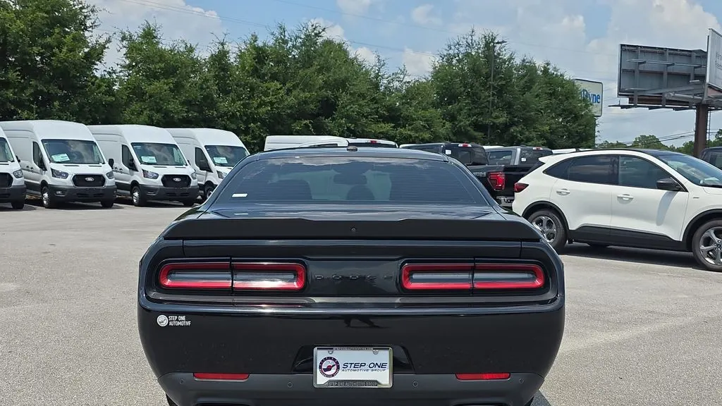 2023 Dodge Challenger R/T