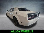 2019 Challenger Thumbnail 9