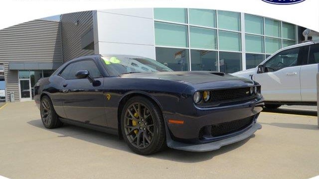 Preowned 2016 Dodge Challenger SRT Hellcat for Sale