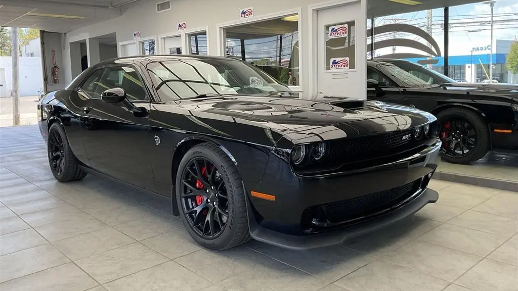 Preowned 2016 Dodge Challenger SRT Hellcat for Sale