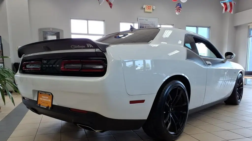 2022 Dodge Challenger R/T Scat Pack