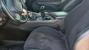 2015 Dodge Challenger R/T Scat Pack Shaker