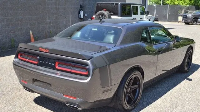 2016 Dodge Challenger R/T Scat Pack