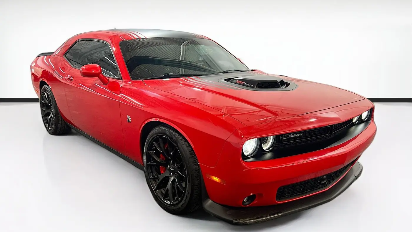 2018 Dodge Challenger 392 HEMI Scat Pack Shaker