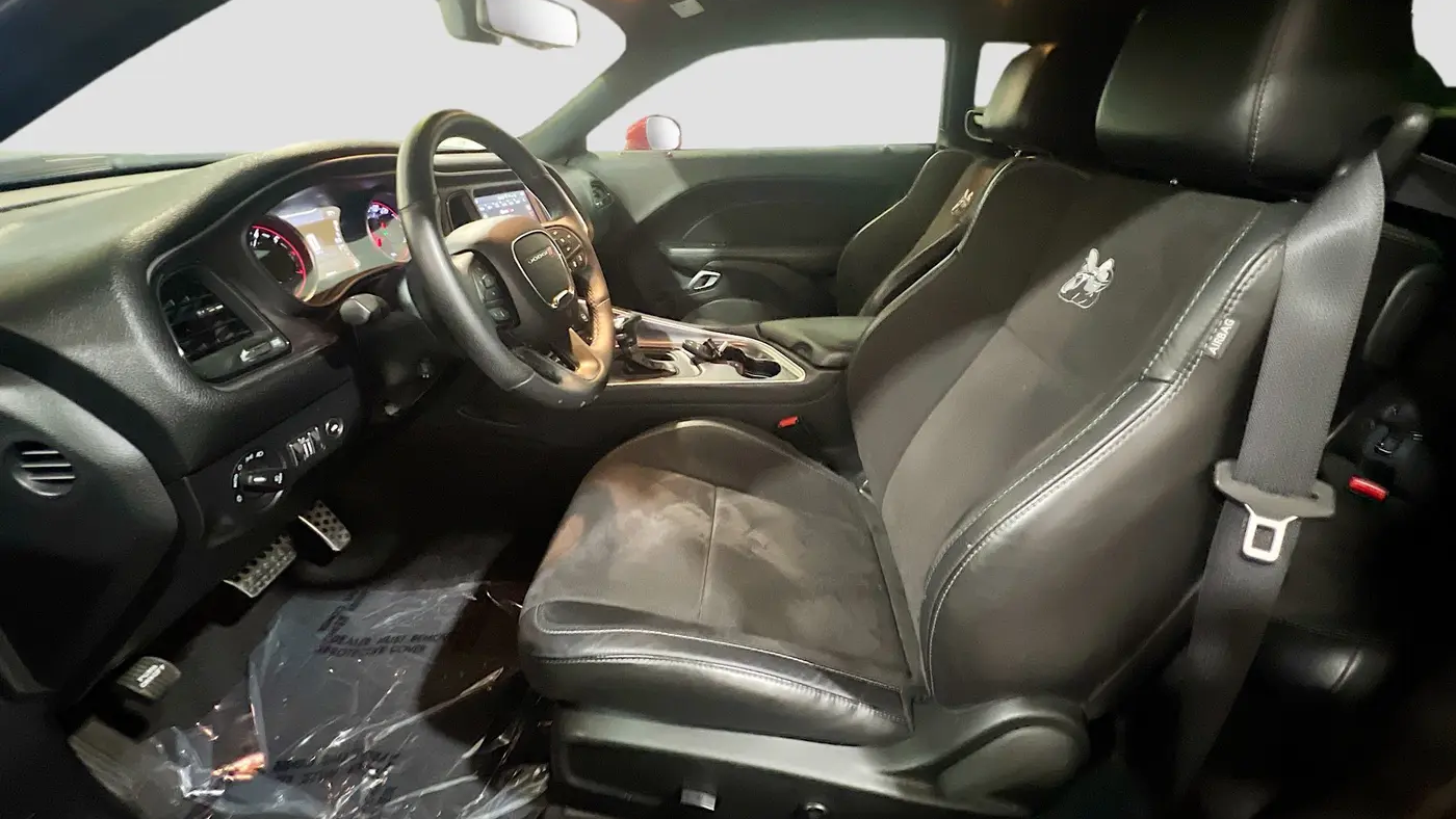 2018 Dodge Challenger 392 HEMI Scat Pack Shaker