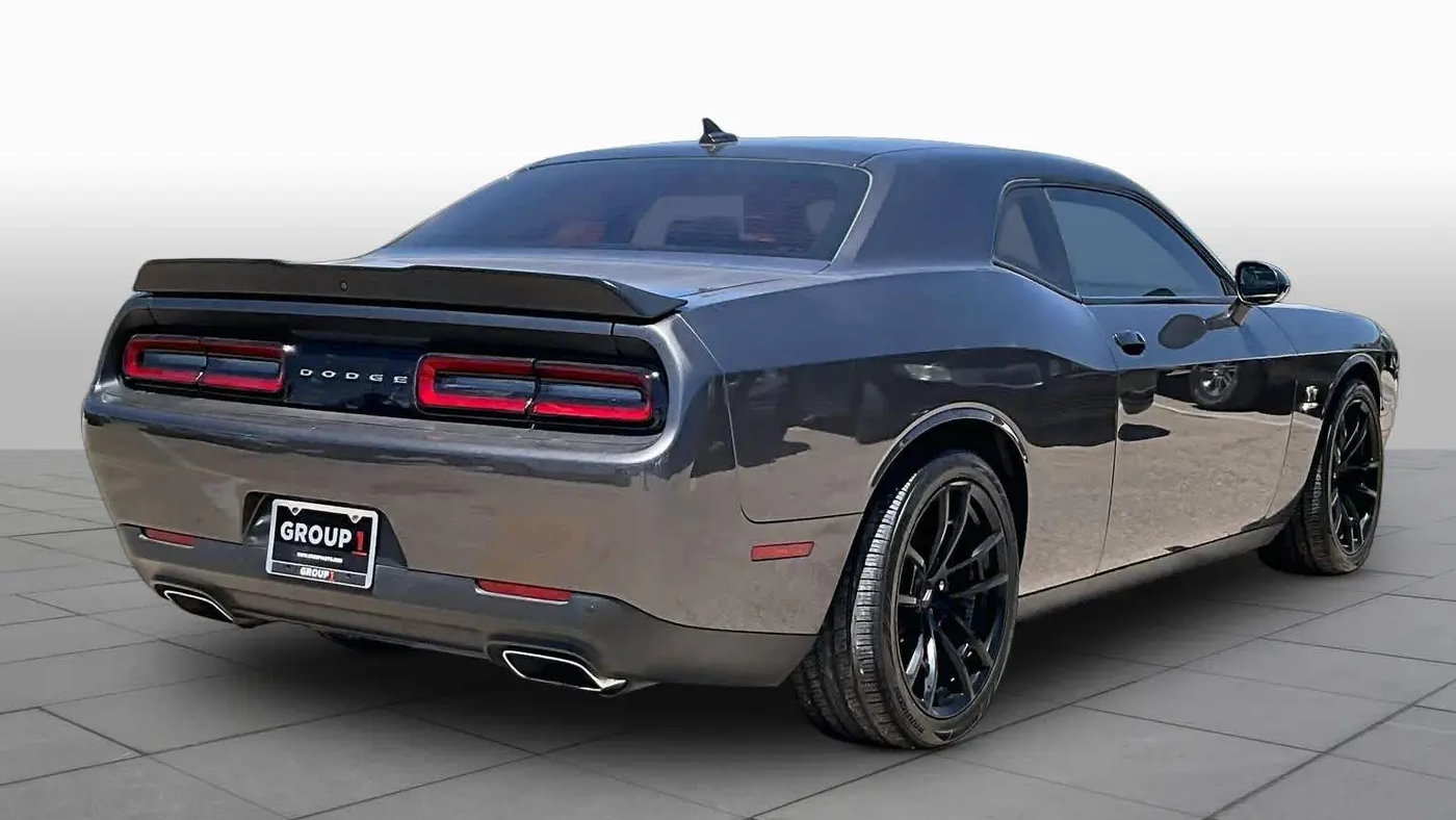 2022 Dodge Challenger R/T Scat Pack
