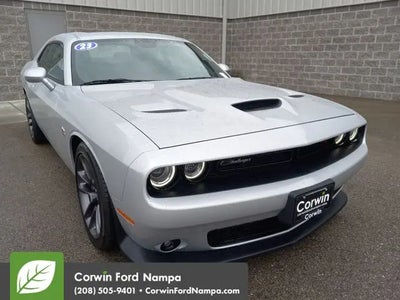 Photo of a 2023 Dodge Challenger R/T Scat Pack 2DR Coupe for sale