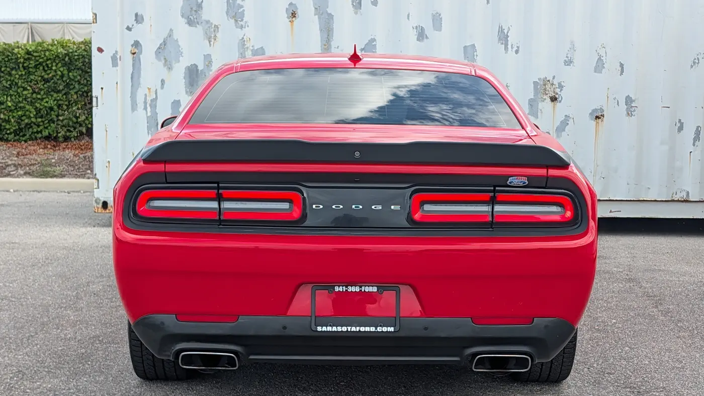2016 Dodge Challenger R/T Scat Pack