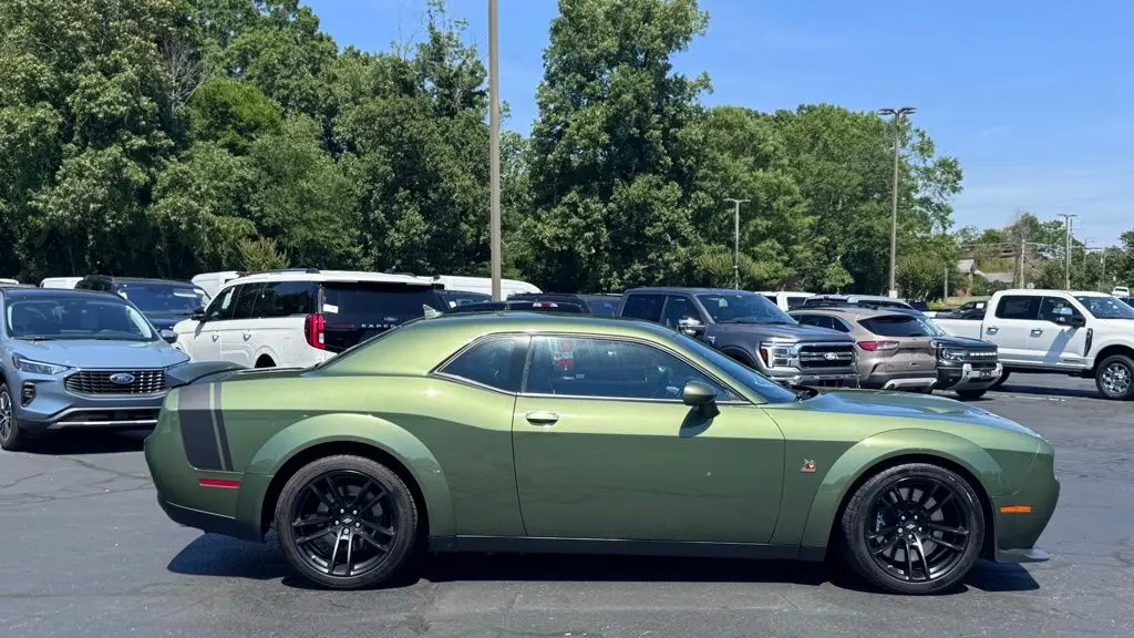 2022 Dodge Challenger R/T Scat Pack