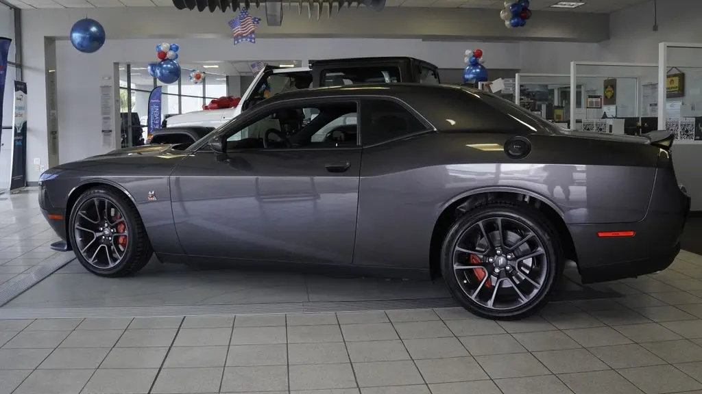 2023 Dodge Challenger R/T Scat Pack
