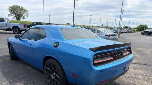 2016 Dodge Challenger 392 HEMI Scat Pack Shaker