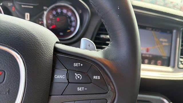 2016 Dodge Challenger 392 HEMI Scat Pack Shaker