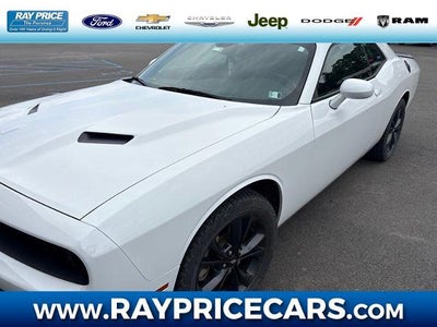2022 Dodge Challenger AWD SXT 2DR Coupe