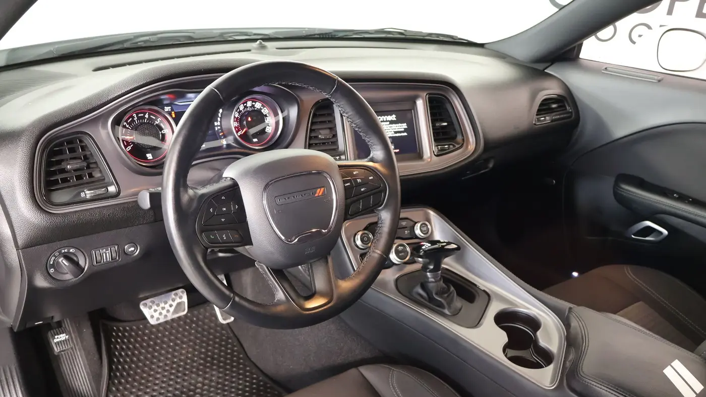 2023 Dodge Challenger SXT