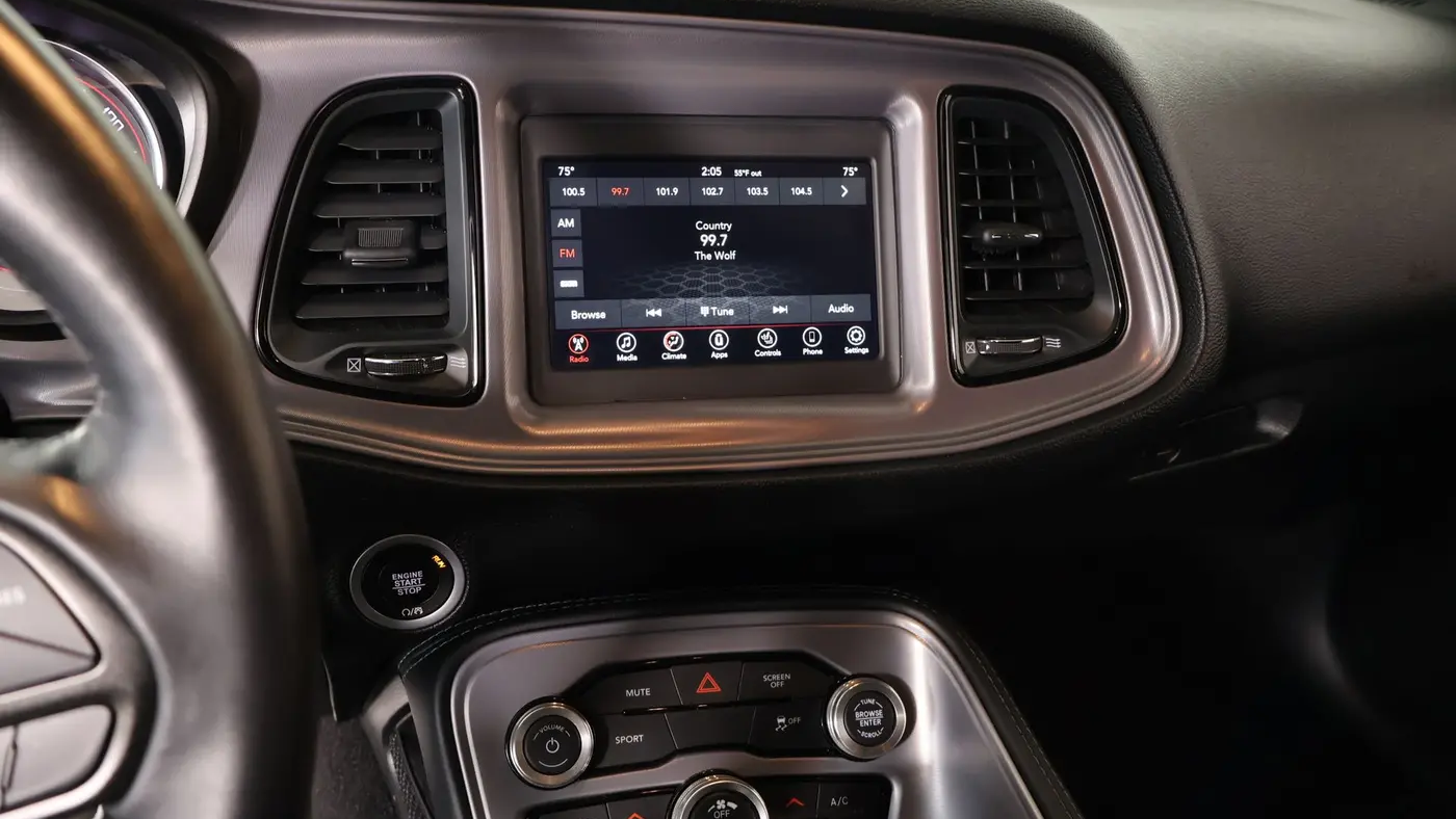 2023 Dodge Challenger SXT