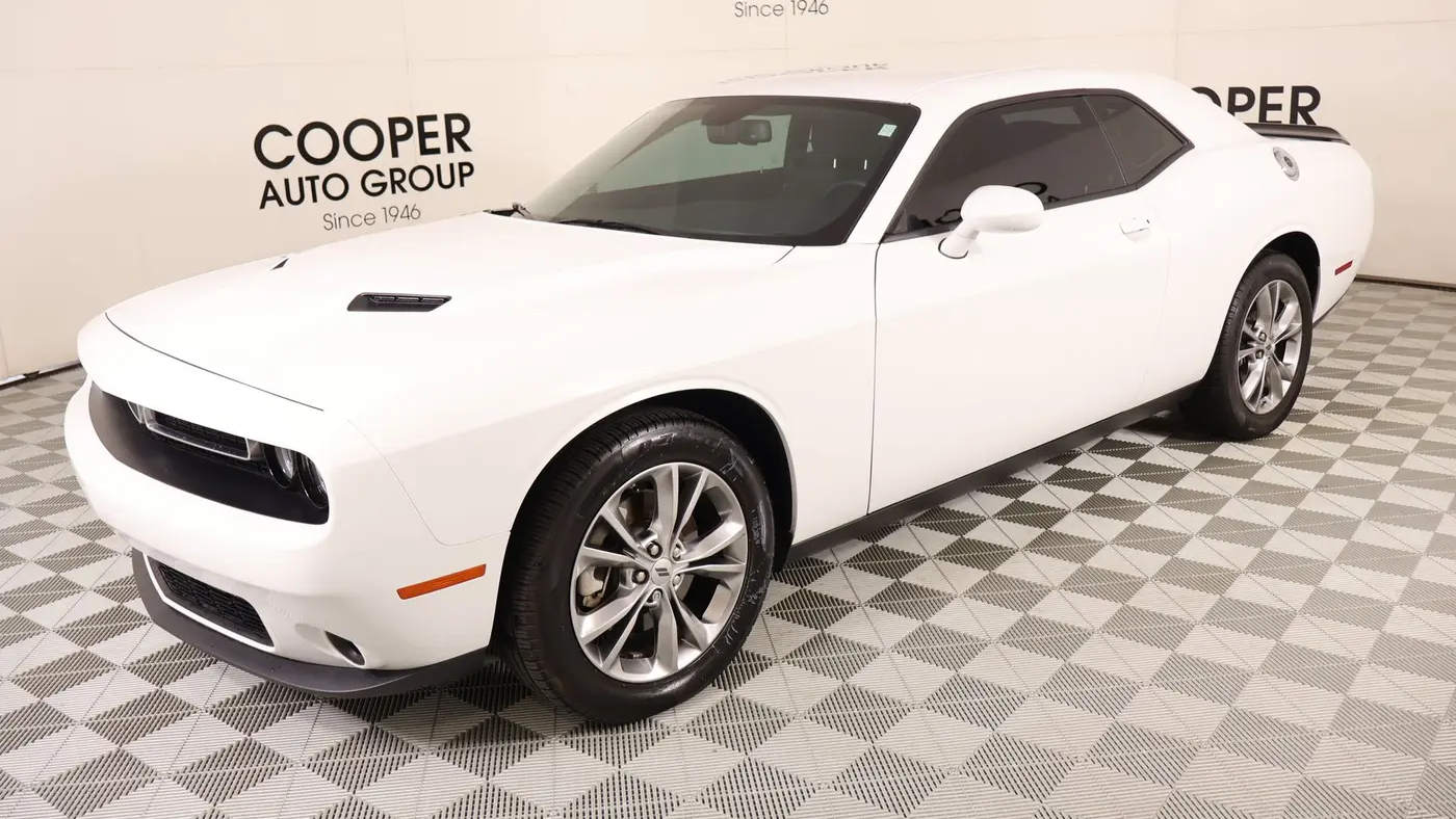 2023 Dodge Challenger SXT