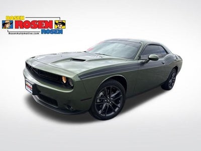2022 Dodge Challenger AWD SXT 2DR Coupe