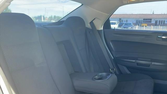 2008 Chrysler 300 LX