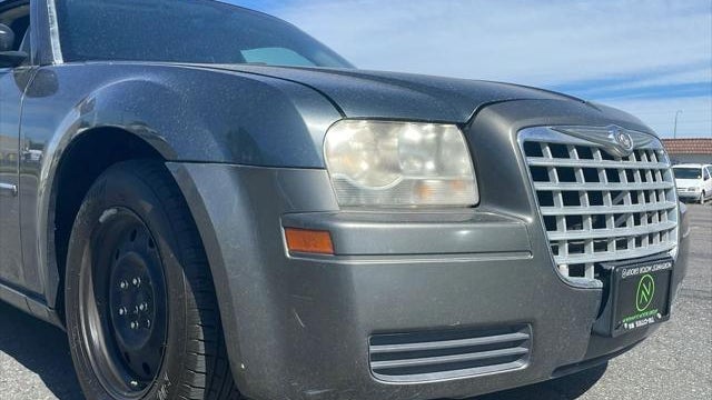 2008 Chrysler 300 LX