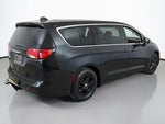 2018 Pacifica Thumbnail 9