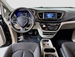 2018 Pacifica Thumbnail 32