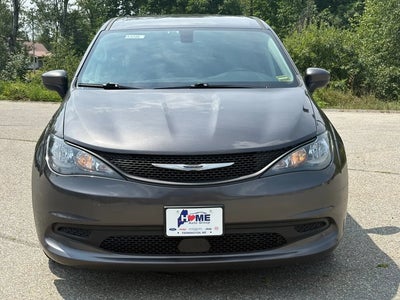 Photo of a 2021 Chrysler Voyager L 4DR Mini-Van for sale