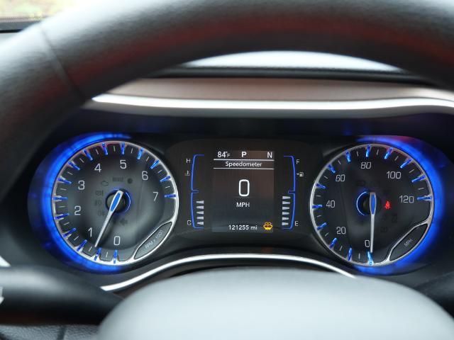 2020 Chrysler Voyager - $10,604