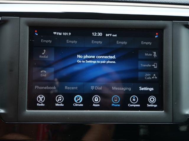 2020 Chrysler Voyager - $10,604