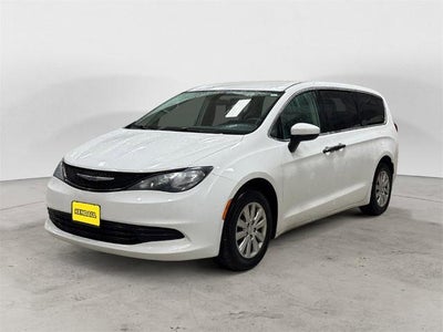 Photo of a 2020 Chrysler Voyager L 4DR Mini-Van for sale