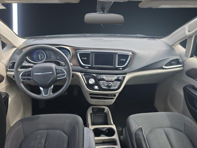 2018 Chrysler Pacifica - $13,980
