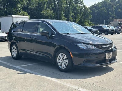 2021 Chrysler Voyager L 4DR Mini-Van