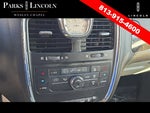 2013 Town and Country Thumbnail 24