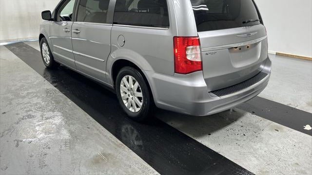 2014 Chrysler Town and Country Touring