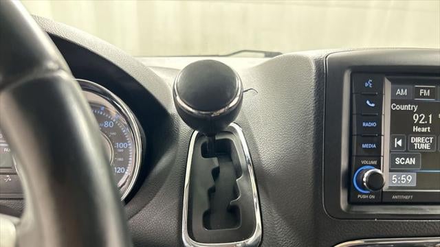 2014 Chrysler Town and Country Touring