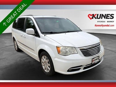 2014 Chrysler Town And Country Touring 4DR Mini-Van