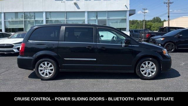 Preowned 2014 Chrysler Town and Country Touring for Sale